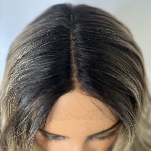 Gorgeous Ombre Toffee Brown Premium Fiber Lace Front Wig 🎁 - Picture 2 of 9